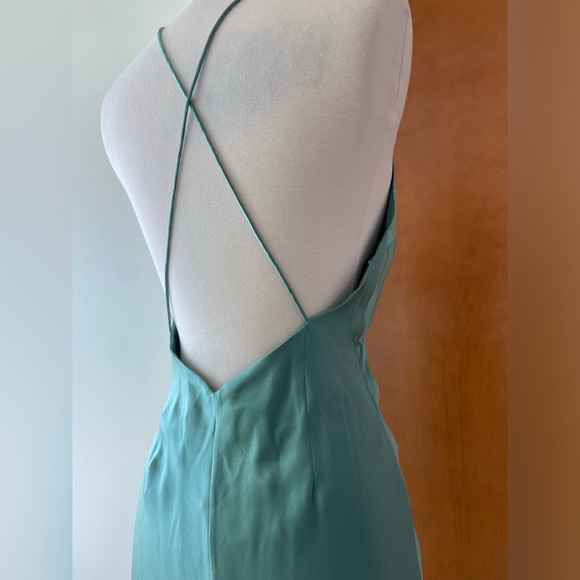 NWT! SER.O.YA EMMA 100% SILK GOWN in Feldspar Green Size S Seroya - Picture 11 of 13